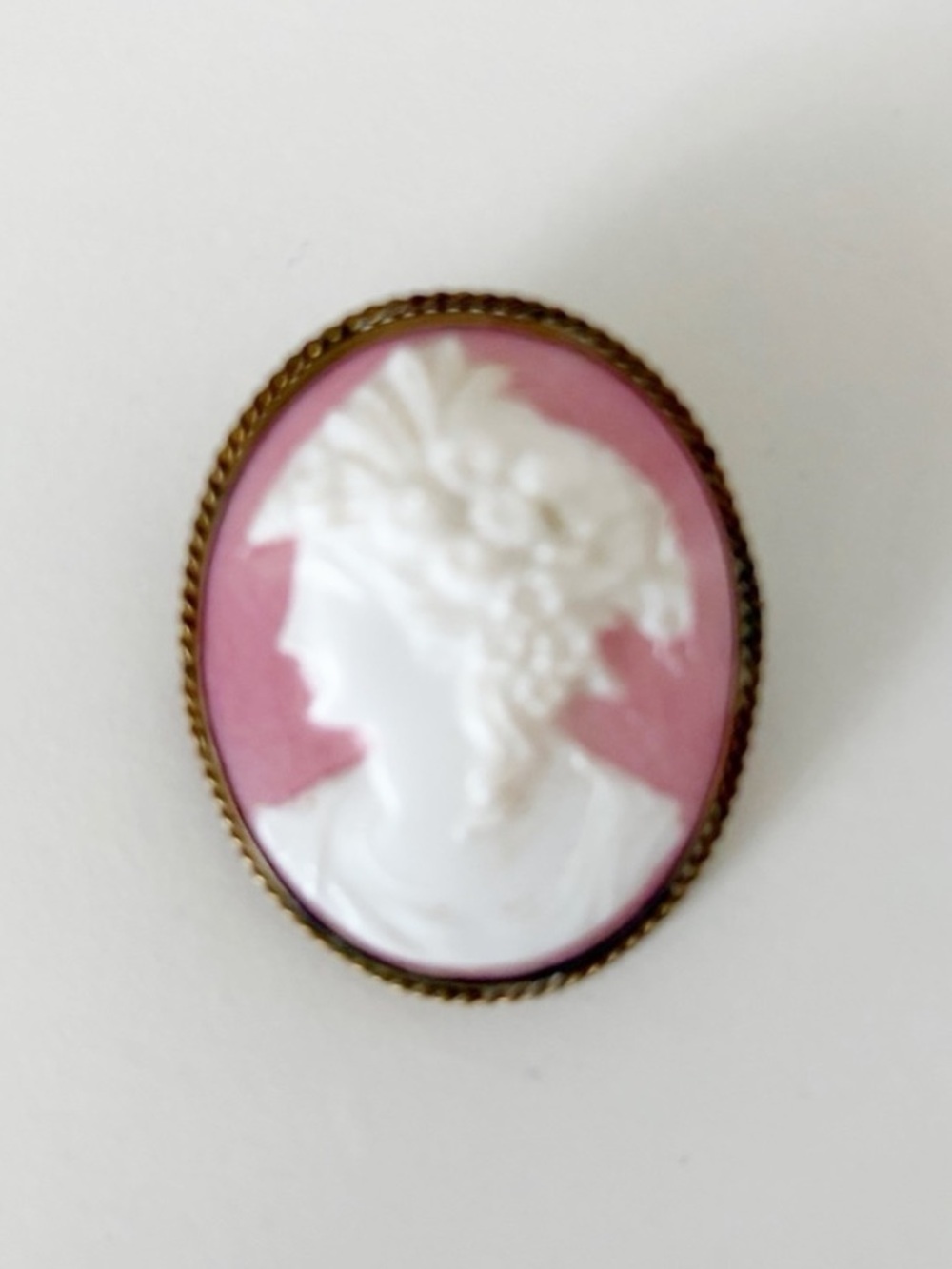 Classic vintage Pink and white Cameo Brooch pin